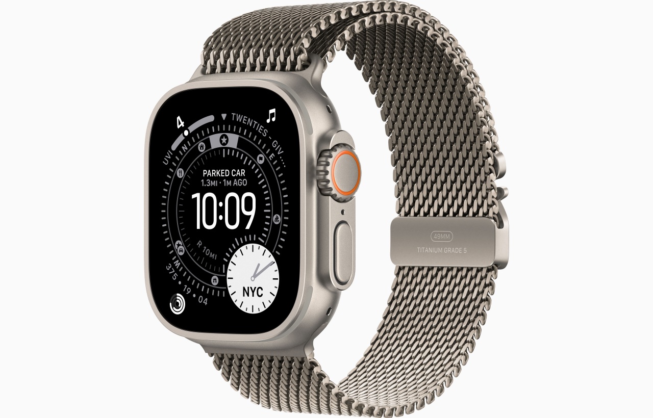 Apple Watch Ultra 3 GPS + Cellular 49mm Natural Titanium Case with Natural Titanium Milanese Loop